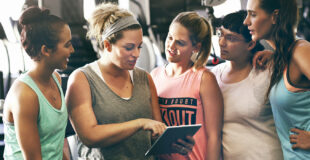 Jak kobiety mogą wspierać swoje zdrowie każdego dnia w roku